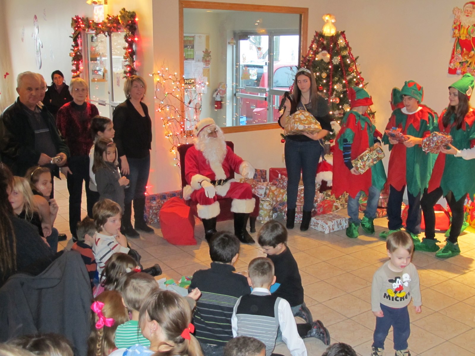 Les clubs de l’Amitié et Soleil festoient ensemble pour Noël